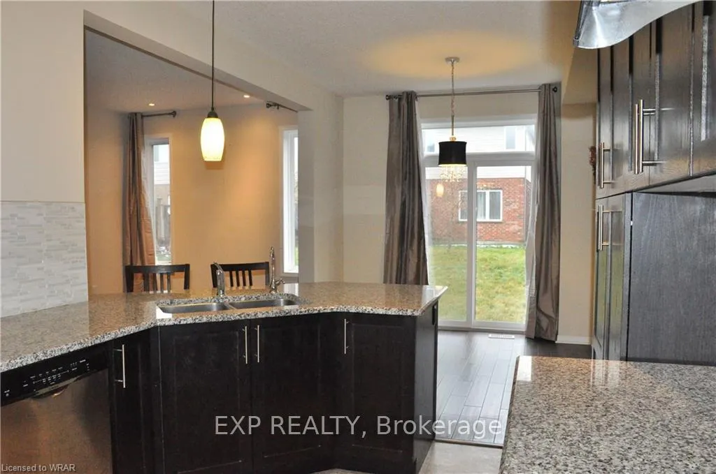 Photo 5 of 414 Bamberg Crescent, Waterloo — HOMEH