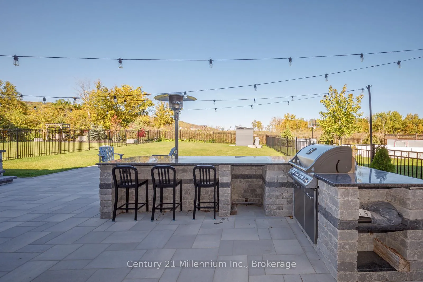 Photo 31 of 102 Red Pine Street, Blue Mountains — HOMEH