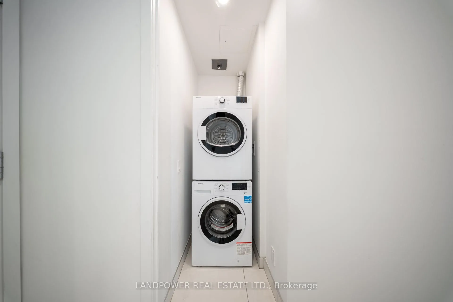 Photo 19 of Unit 2205, 5 Buttermill Avenue, Vaughan, Vaughan Corporate Centre — HOMEH