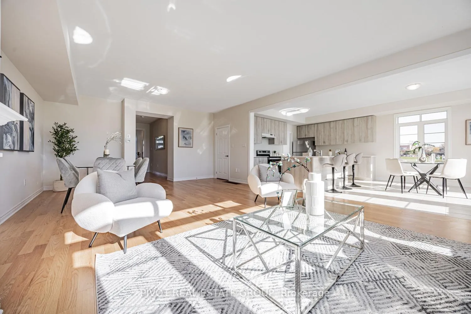Photo 15 of 32 Waterfront Crescent, Whitby, Port Whitby — HOMEH