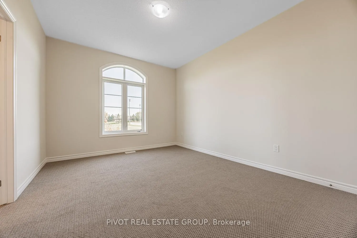 Photo 30 of 32 Waterfront Crescent, Whitby, Port Whitby — HOMEH