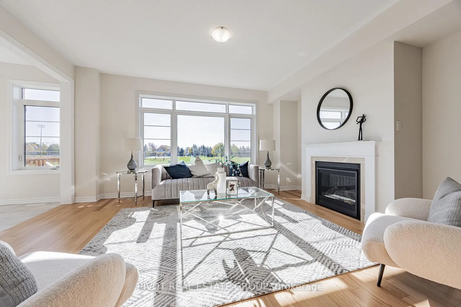 Photo 38 of 32 Waterfront Crescent, Whitby, Port Whitby — HOMEH
