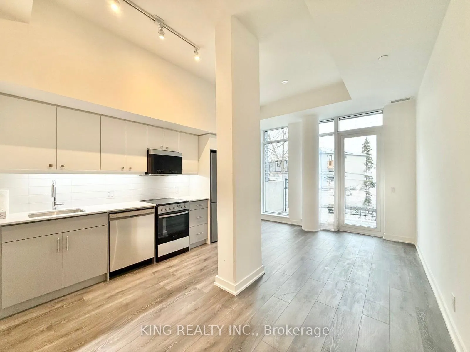 Front of Unit 106, 2 Manderley Drive