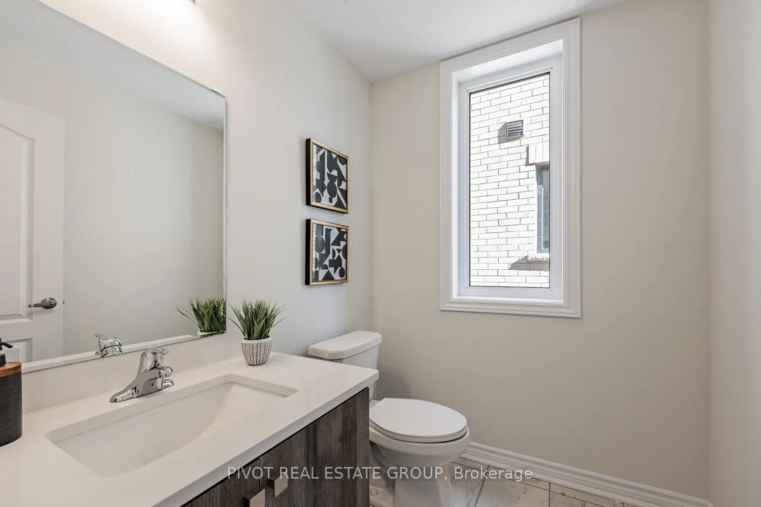 Photo 21 of 12 Waterfront Crescent, Whitby, Port Whitby — HOMEH