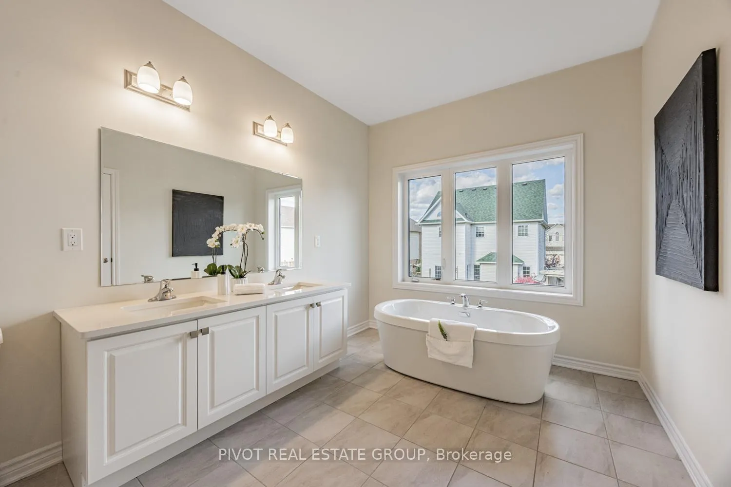 Photo 26 of 12 Waterfront Crescent, Whitby, Port Whitby — HOMEH