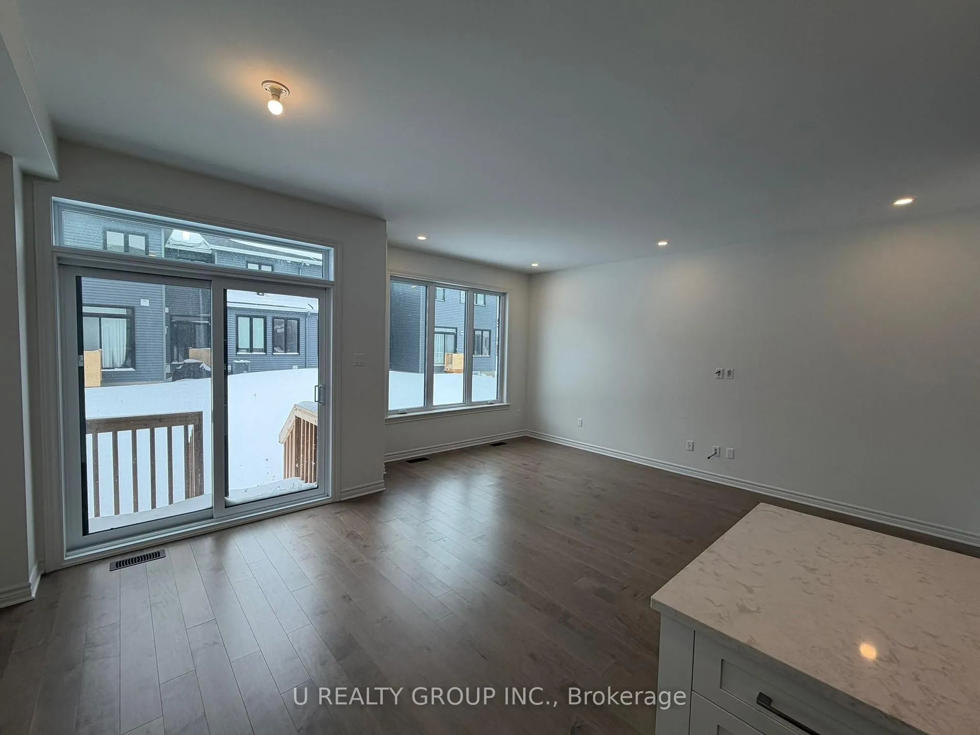 Photo 9 of 153 Kerala Place, Ottawa, Blossom Park/Kemp Park/Findlay Creek — HOMEH