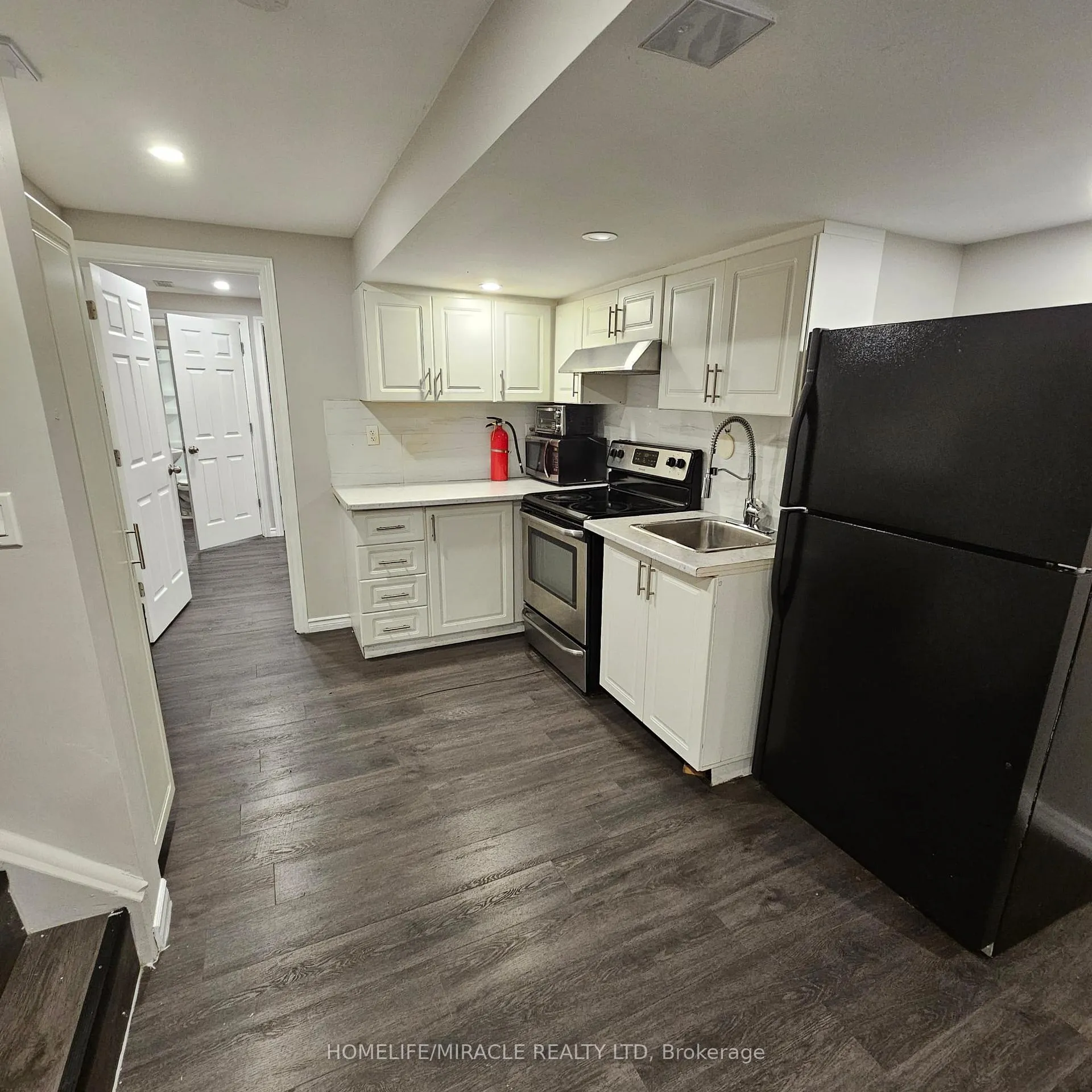 Photo 4 of Unit Basement, 903 Mckay Crescent, Milton, Beaty — HOMEH