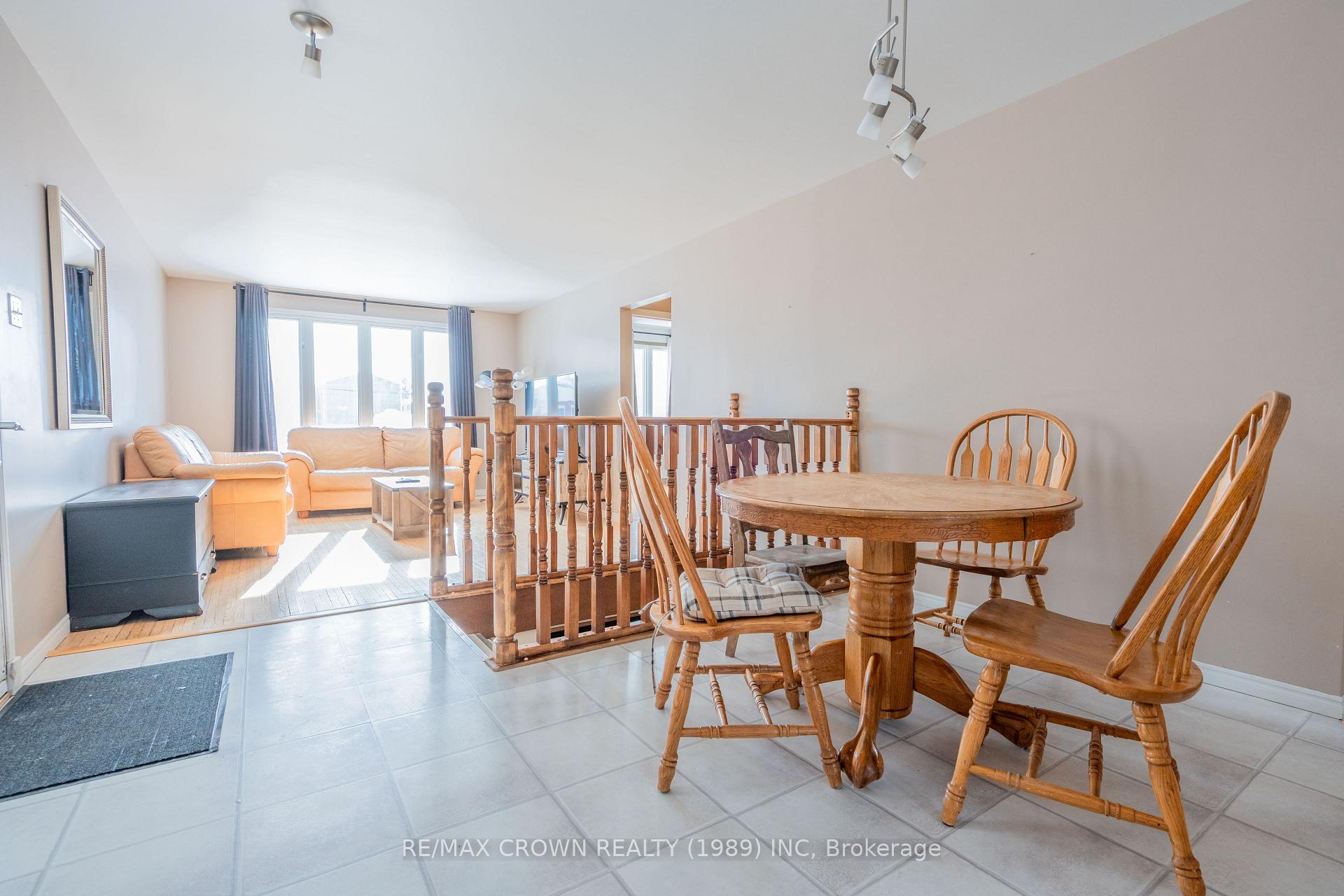 Photo 4 of 3 Frontenac Crescent, Kapuskasing — HOMEH