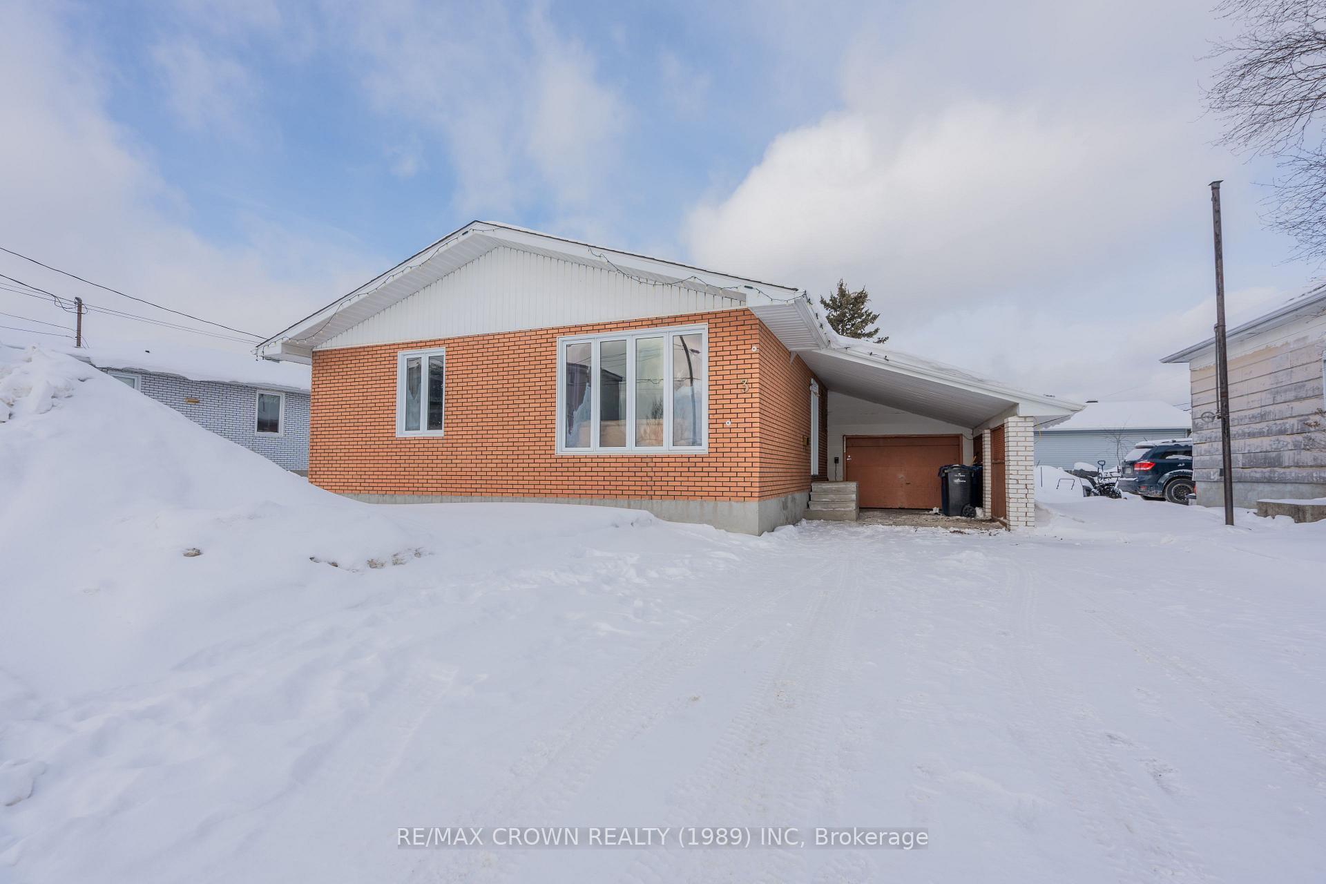 Photo 43 of 3 Frontenac Crescent, Kapuskasing — HOMEH
