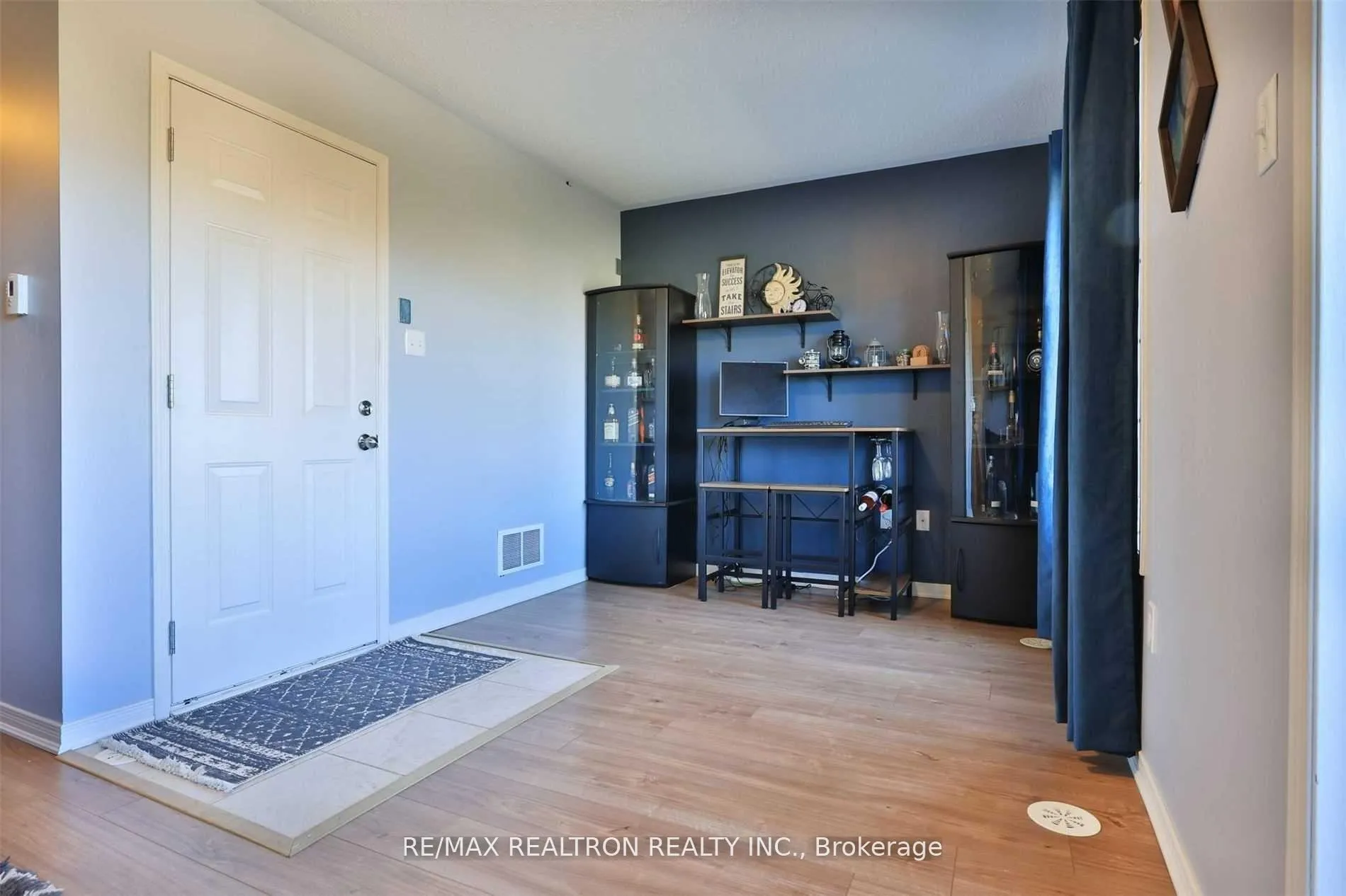 Photo 13 of 2456 Bromus Path, Oshawa, Windfields — HOMEH