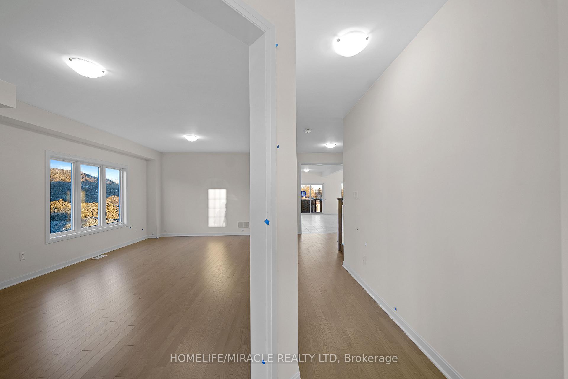 Photo 7 of 102 Windermere Boulevard, Loyalist, Bath — HOMEH
