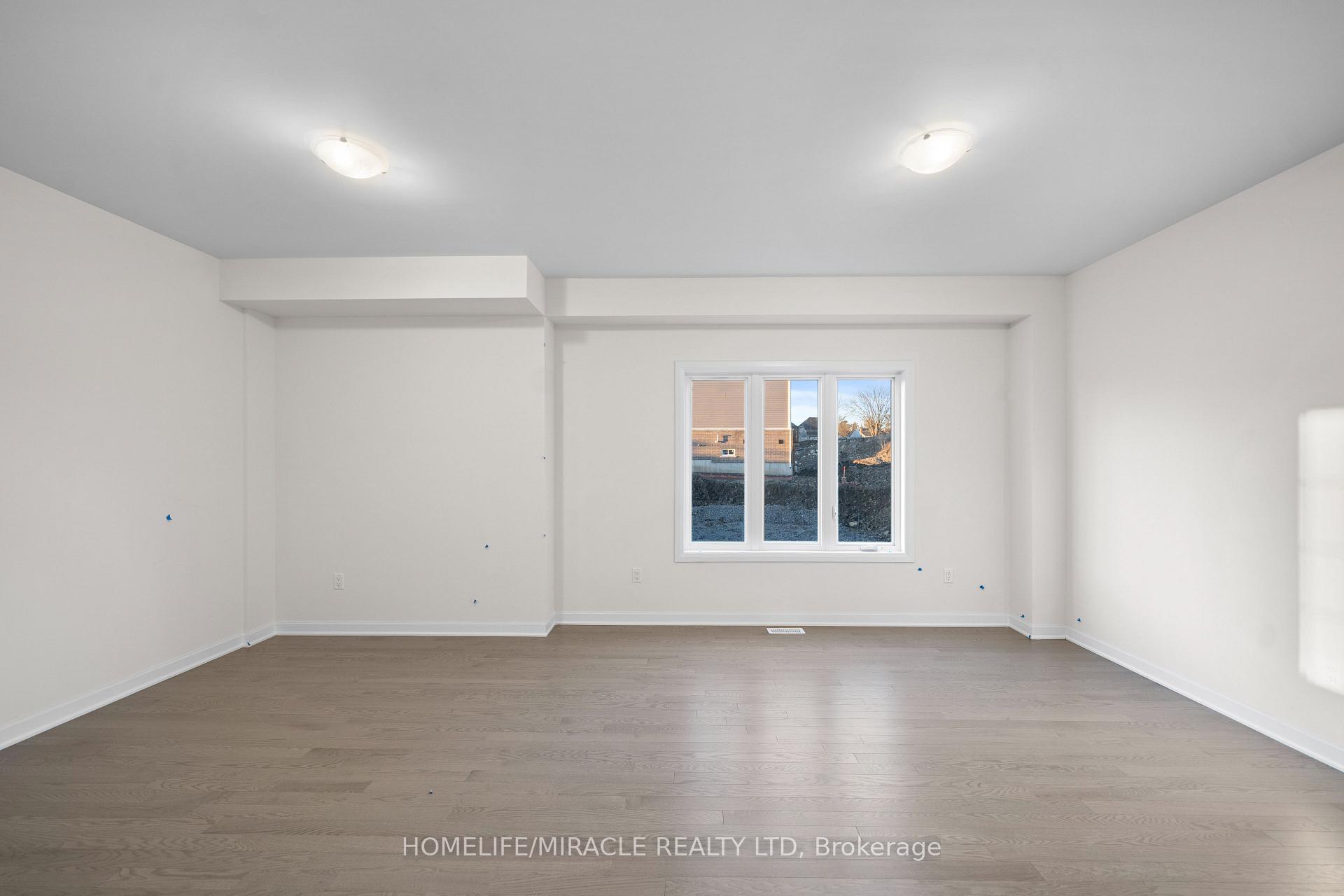 Photo 8 of 102 Windermere Boulevard, Loyalist, Bath — HOMEH