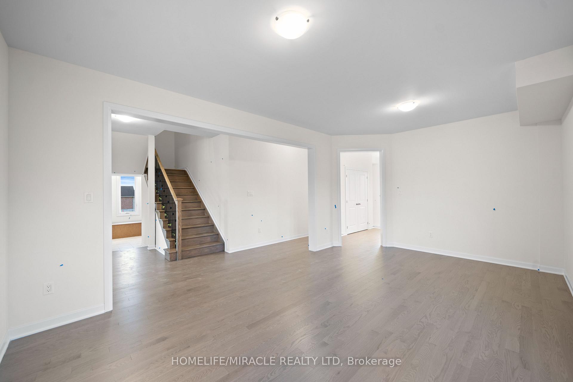 Photo 12 of 102 Windermere Boulevard, Loyalist, Bath — HOMEH