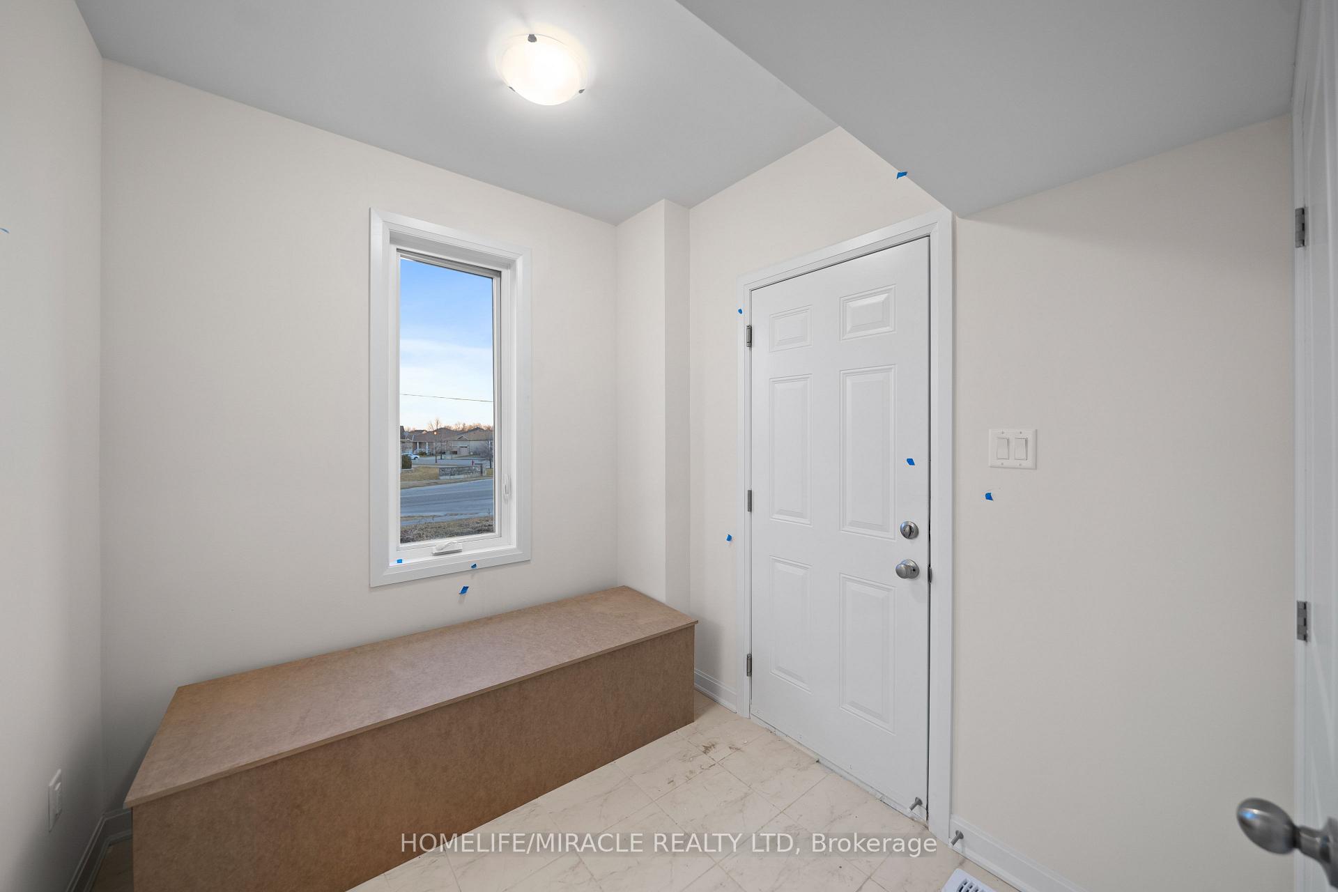 Photo 35 of 102 Windermere Boulevard, Loyalist, Bath — HOMEH