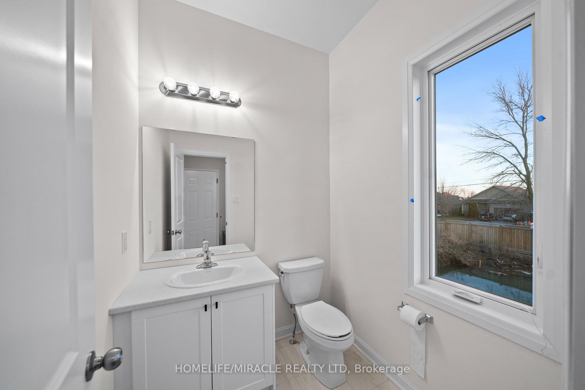 Photo 43 of 102 Windermere Boulevard, Loyalist, Bath — HOMEH