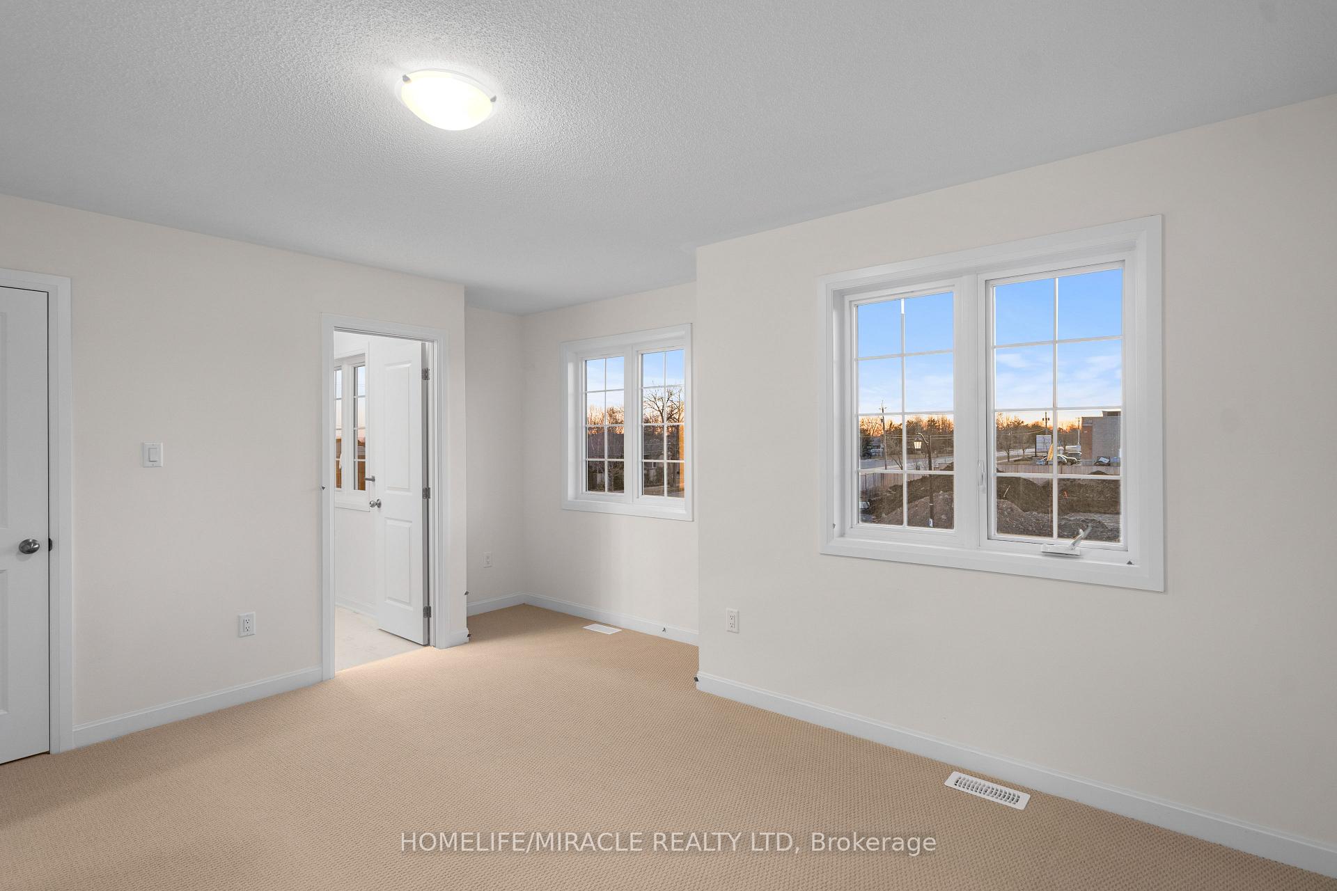 Photo 48 of 102 Windermere Boulevard, Loyalist, Bath — HOMEH