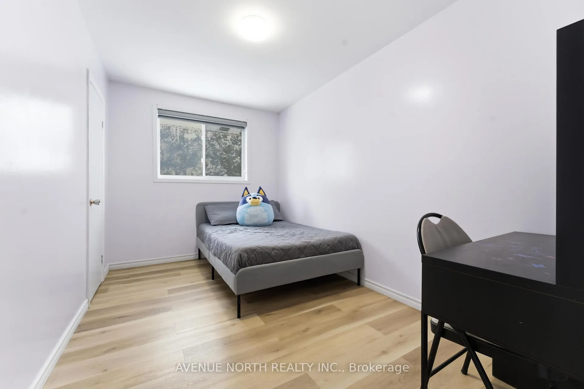 Photo 20 of 923 Pinecrest Road, Ottawa, Queensway Terrace North — HOMEH