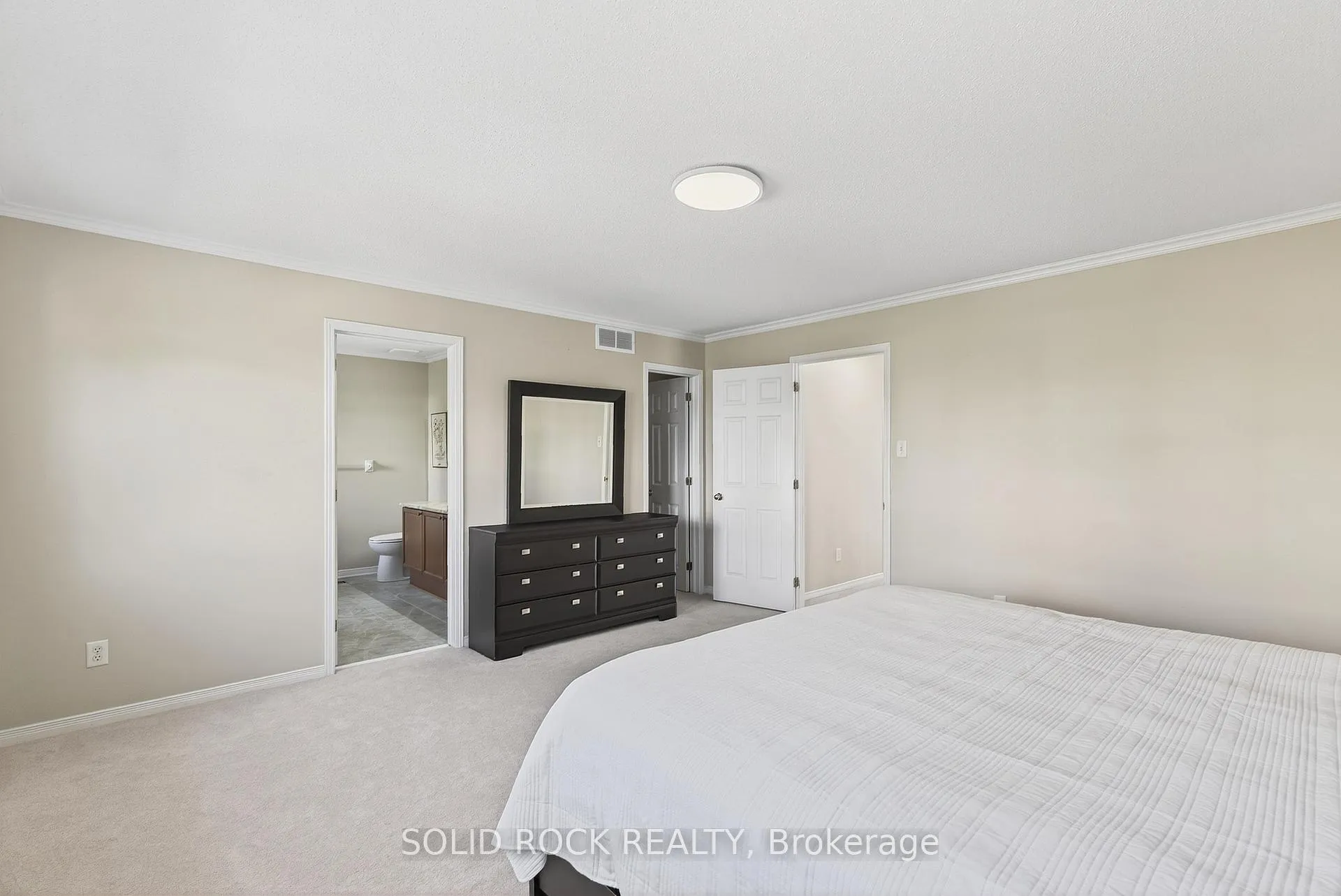 Photo 21 of 50 Insmill Crescent, Ottawa, Kanata - Kanata Lakes/Heritage Hills — HOMEH