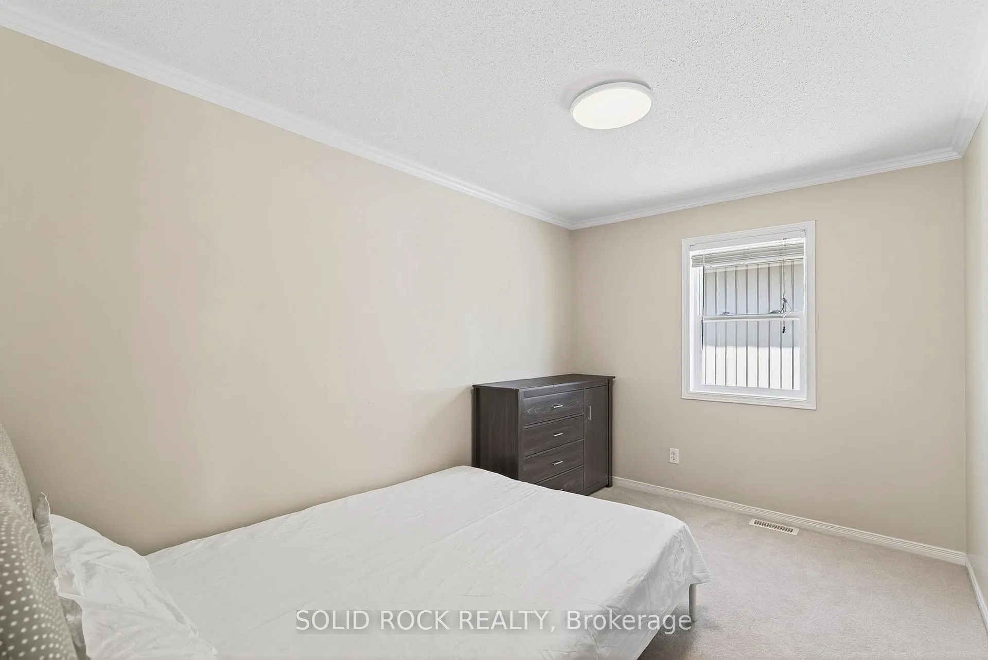 Photo 27 of 50 Insmill Crescent, Ottawa, Kanata - Kanata Lakes/Heritage Hills — HOMEH