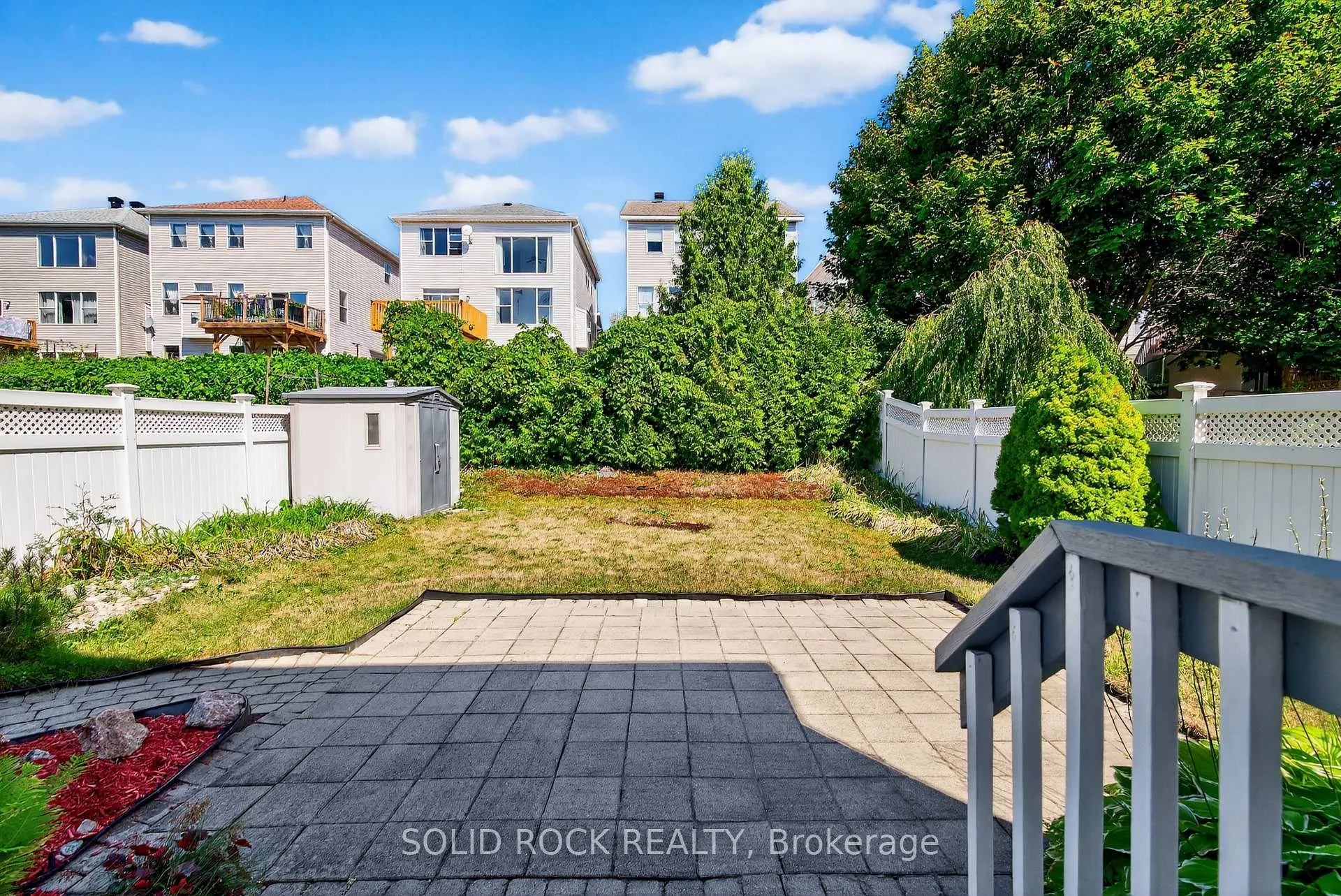 Photo 34 of 50 Insmill Crescent, Ottawa, Kanata - Kanata Lakes/Heritage Hills — HOMEH
