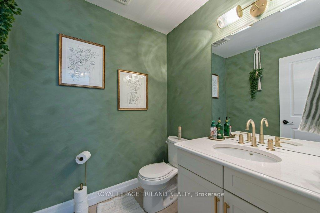 Photo 8 of 178 Gilmour Drive, Lucan Biddulph, Lucan — HOMEH