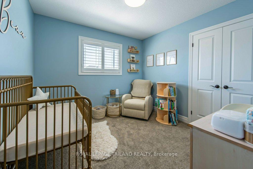 Photo 25 of 178 Gilmour Drive, Lucan Biddulph, Lucan — HOMEH