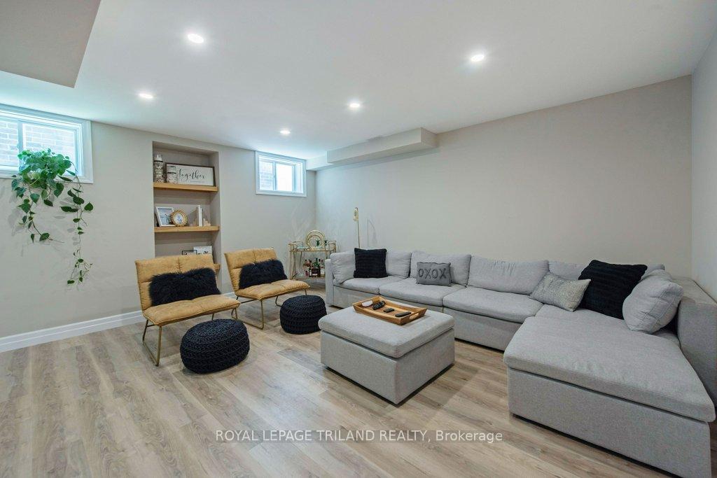 Photo 31 of 178 Gilmour Drive, Lucan Biddulph, Lucan — HOMEH
