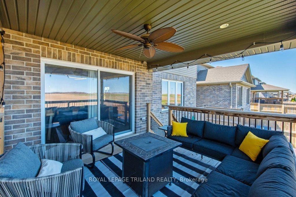 Photo 37 of 178 Gilmour Drive, Lucan Biddulph, Lucan — HOMEH