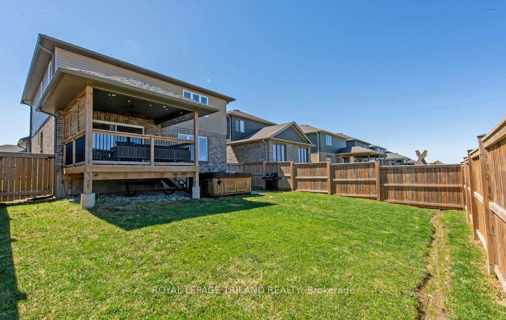 Photo 40 of 178 Gilmour Drive, Lucan Biddulph, Lucan — HOMEH