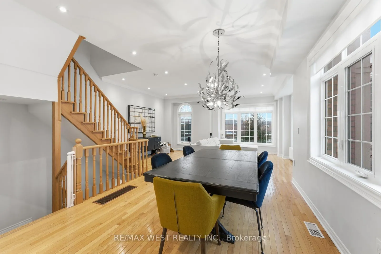 Photo 10 of 4753 Highway 7, Vaughan, East Woodbridge — HOMEH