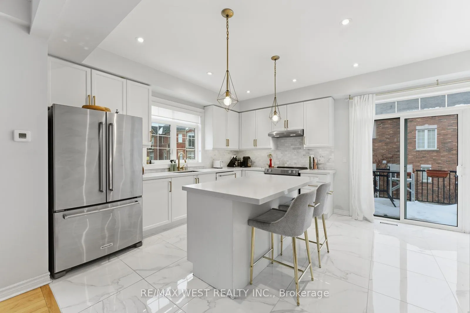 Photo 15 of 4753 Highway 7, Vaughan, East Woodbridge — HOMEH