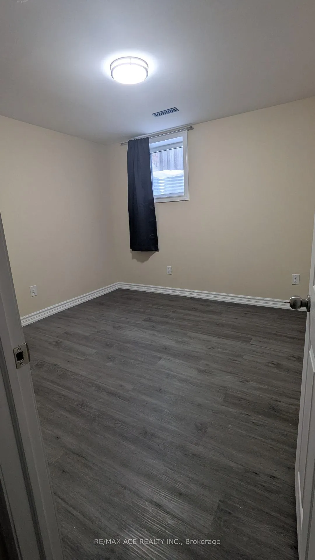 Photo 8 of Unit Bsmt, 106 Kirby Crescent, Whitby, Blue Grass Meadows — HOMEH