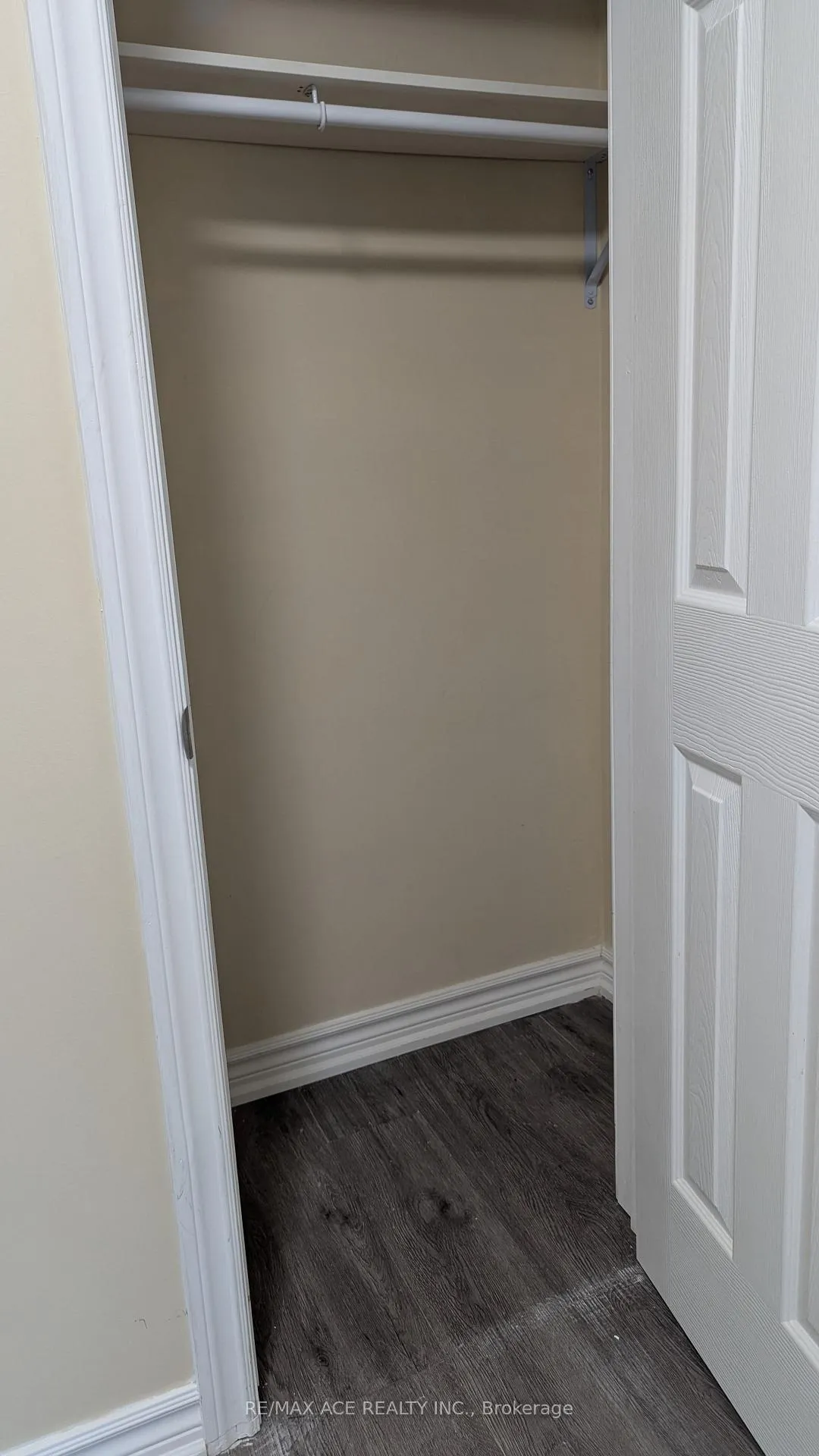 Photo 11 of Unit Bsmt, 106 Kirby Crescent, Whitby, Blue Grass Meadows — HOMEH