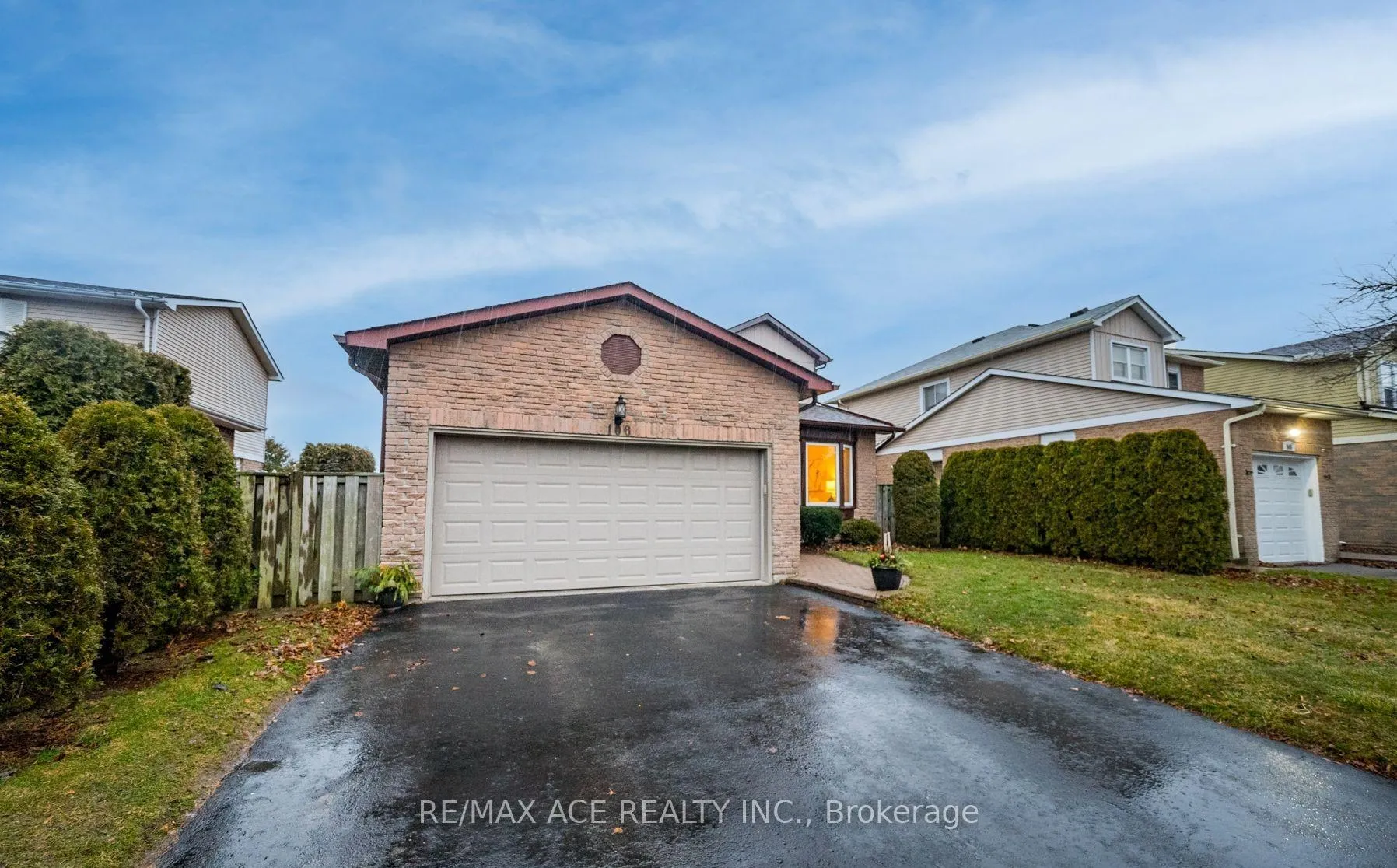 Photo 1 of Unit Bsmt, 106 Kirby Crescent, Whitby, Blue Grass Meadows — HOMEH