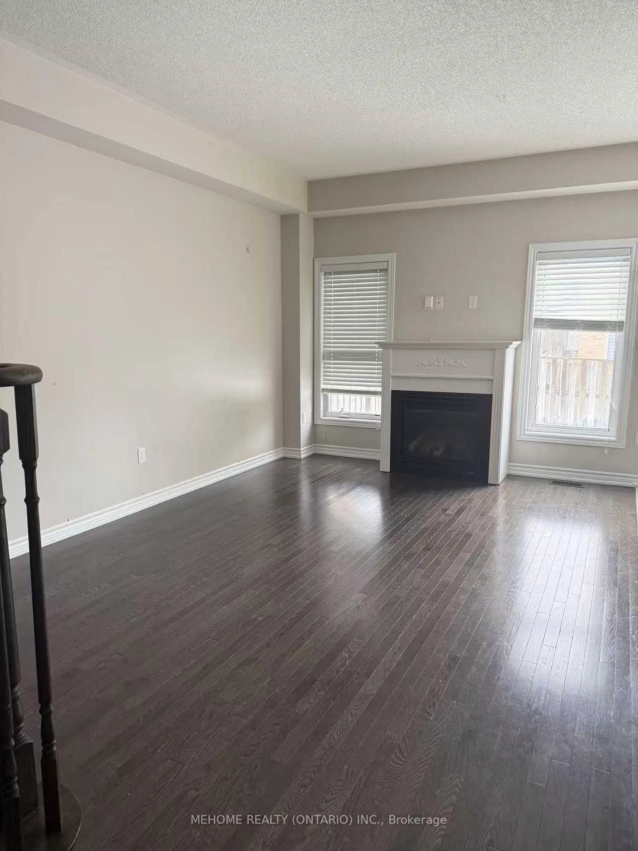 Photo 4 of 22 Memon Place, Markham, Wismer — HOMEH