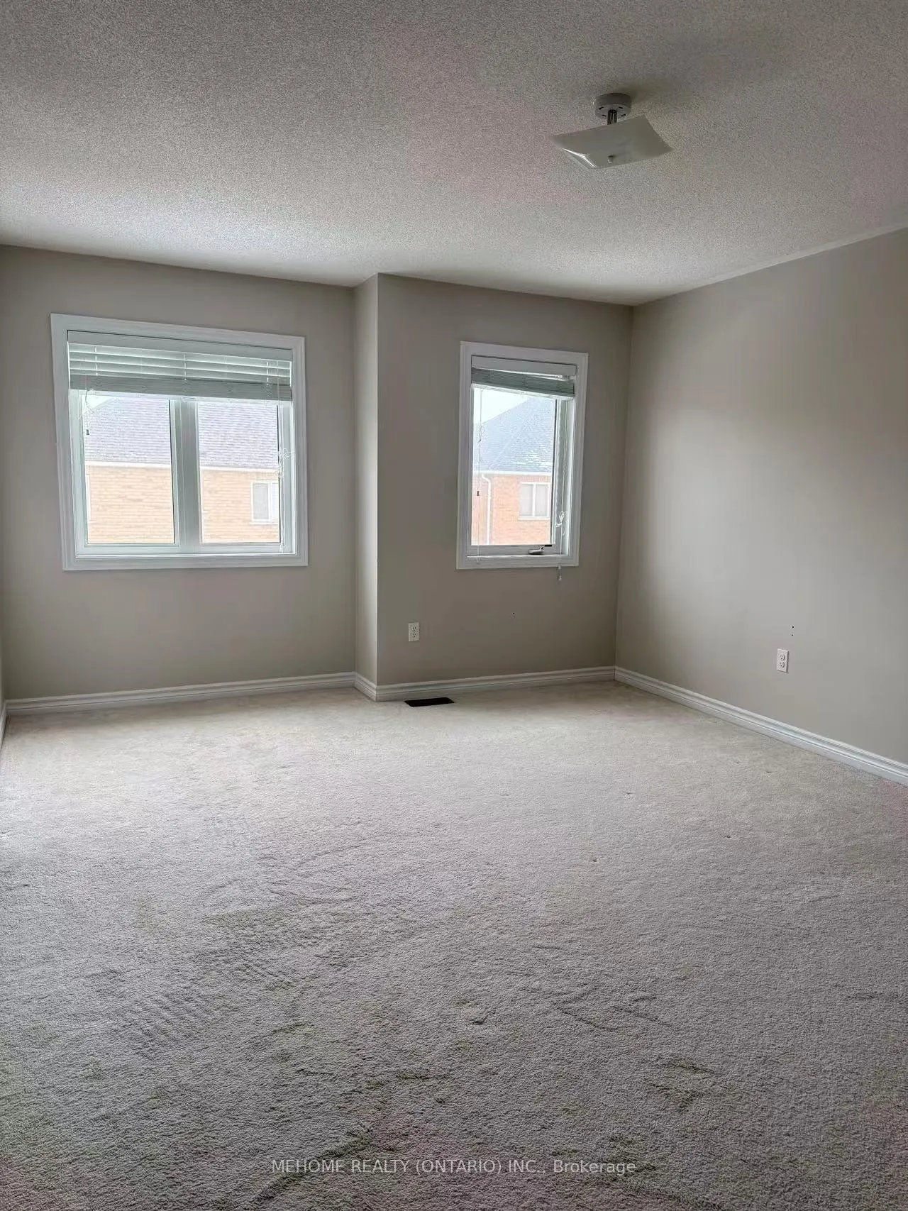 Photo 6 of 22 Memon Place, Markham, Wismer — HOMEH