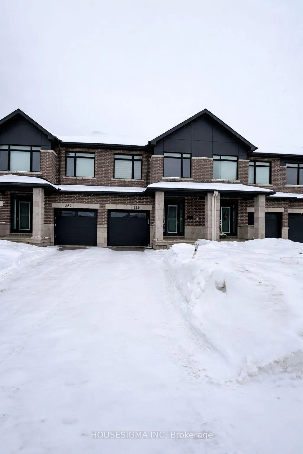 Front of 269 Finsbury Avenue