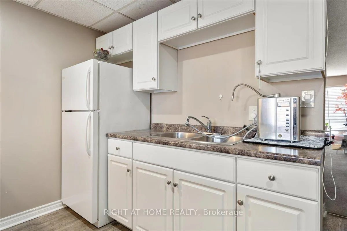 Photo 12 of Unit 11, 8646 Willoughby Drive, Niagara Falls, Chippawa — HOMEH