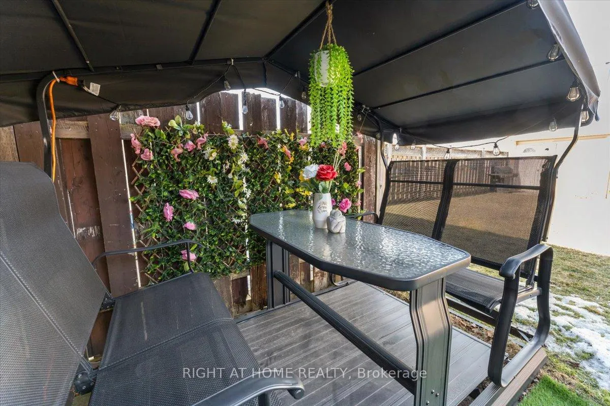 Photo 27 of Unit 11, 8646 Willoughby Drive, Niagara Falls, Chippawa — HOMEH