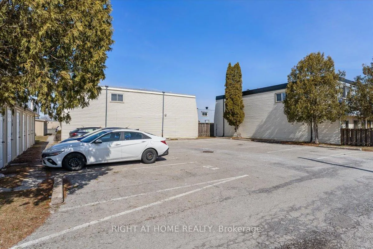 Photo 29 of Unit 11, 8646 Willoughby Drive, Niagara Falls, Chippawa — HOMEH