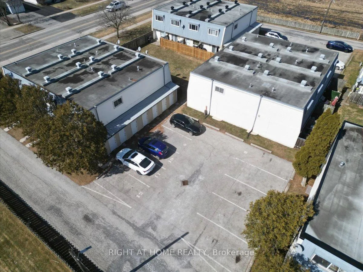 Photo 30 of Unit 11, 8646 Willoughby Drive, Niagara Falls, Chippawa — HOMEH