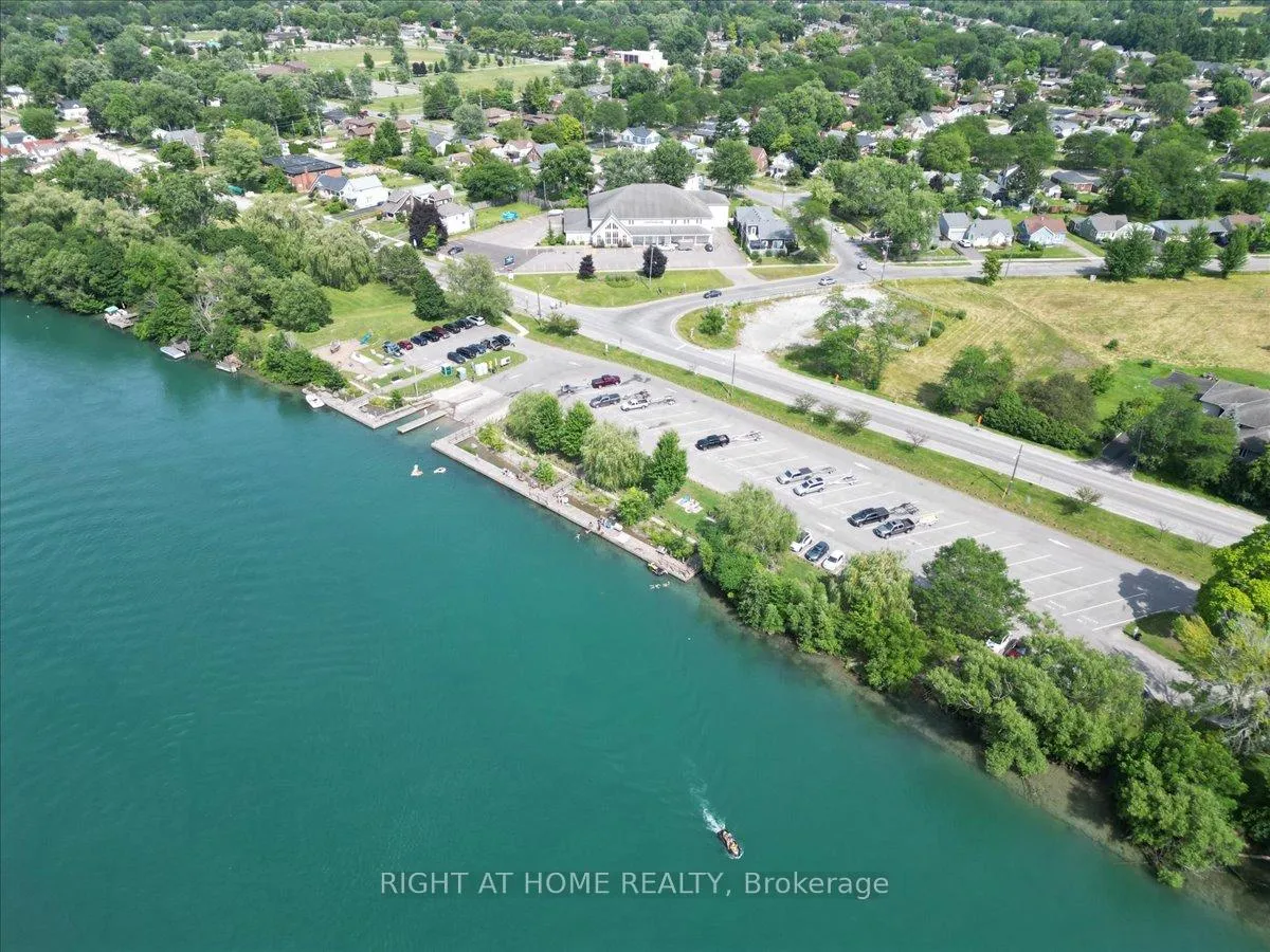 Photo 44 of Unit 11, 8646 Willoughby Drive, Niagara Falls, Chippawa — HOMEH