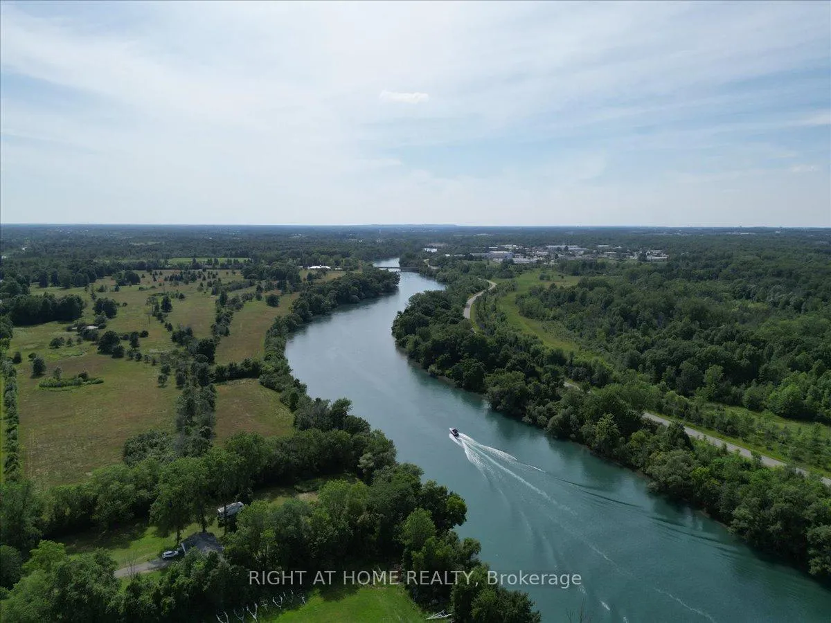 Photo 48 of Unit 11, 8646 Willoughby Drive, Niagara Falls, Chippawa — HOMEH