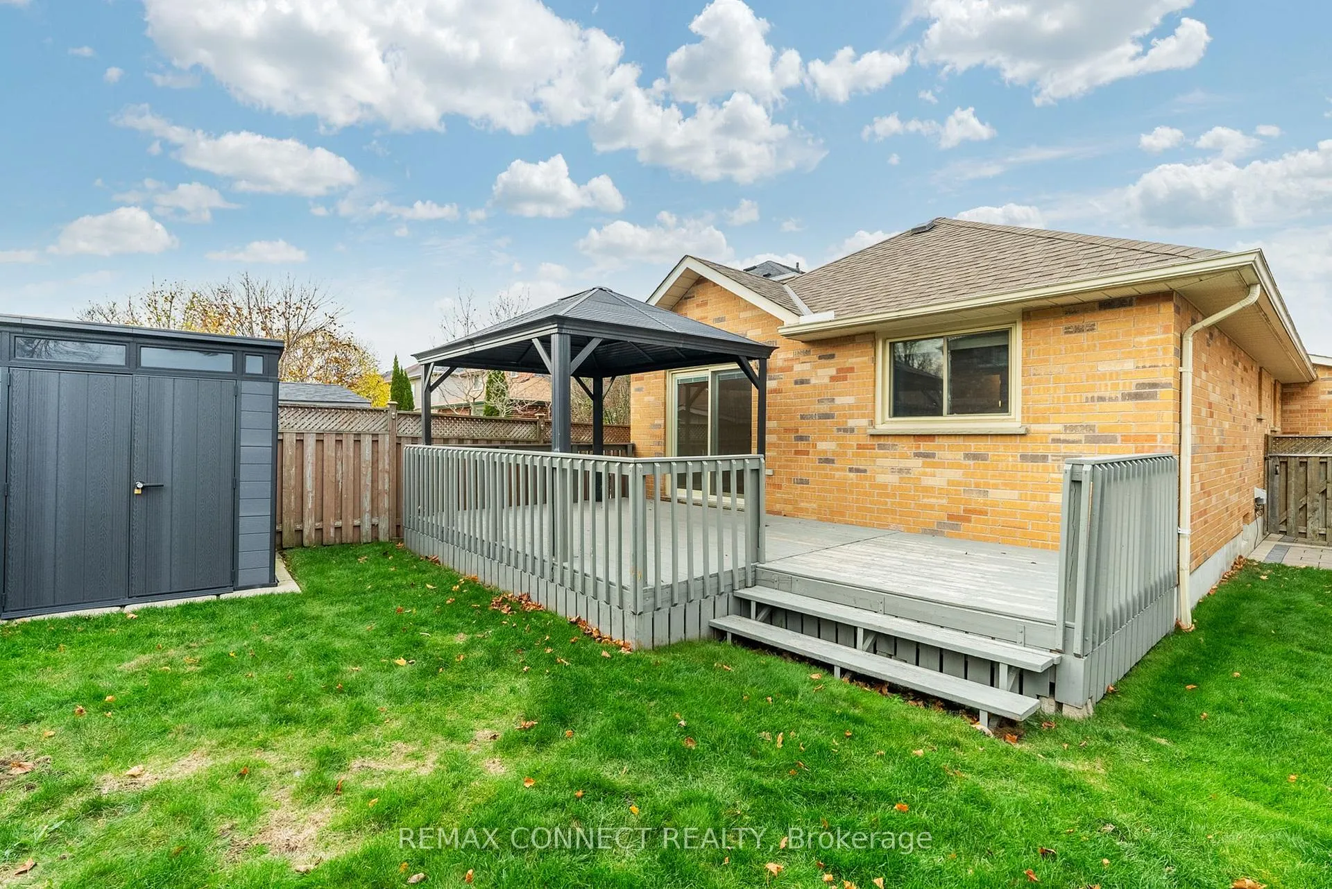 Photo 24 of 21 Caleche Avenue, Clarington, Courtice — HOMEH