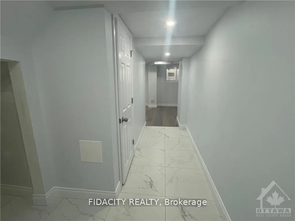 Photo 7 of Unit B, 232 Equestrian Drive, Ottawa, Kanata - Bridlewood — HOMEH