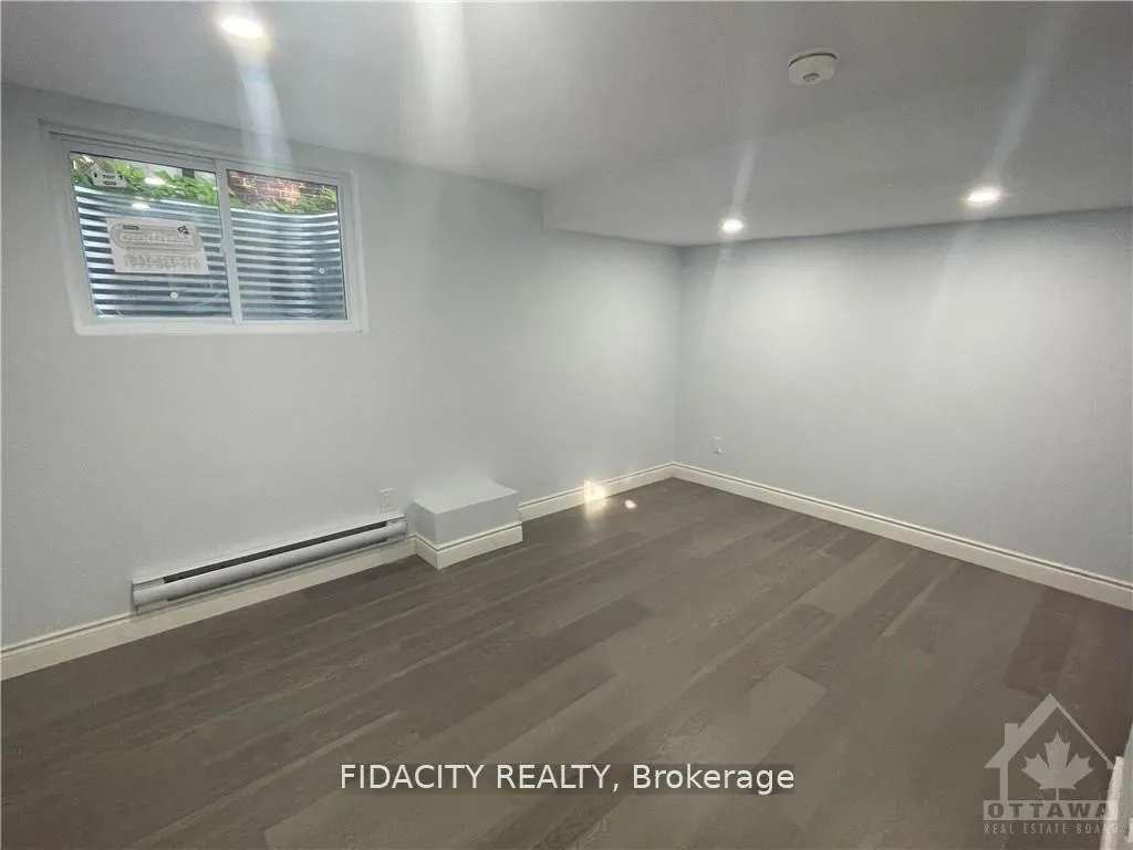 Photo 8 of Unit B, 232 Equestrian Drive, Ottawa, Kanata - Bridlewood — HOMEH