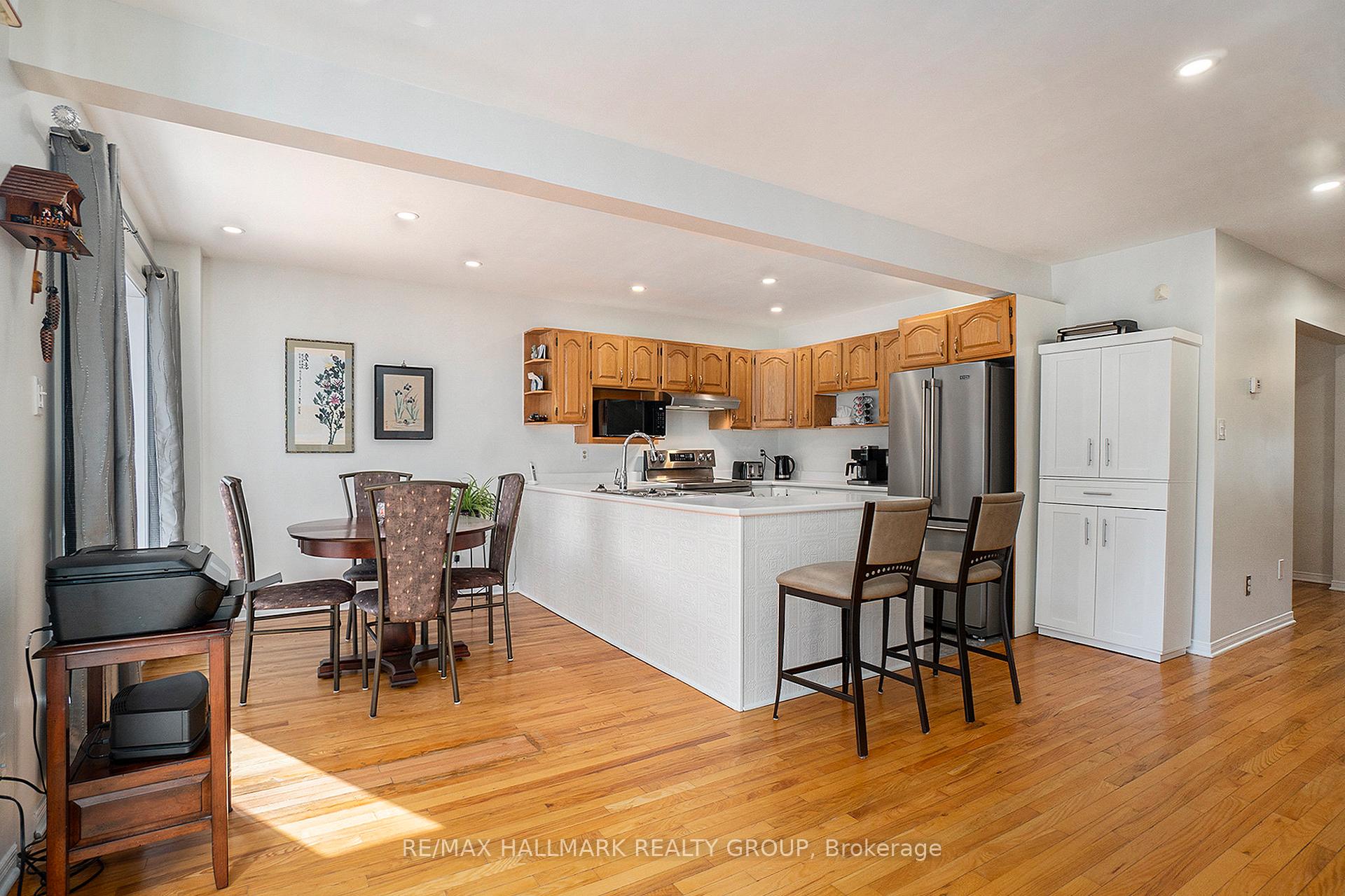 Photo 9 of 269 St Laurent Boulevard, Ottawa, Manor Park — HOMEH