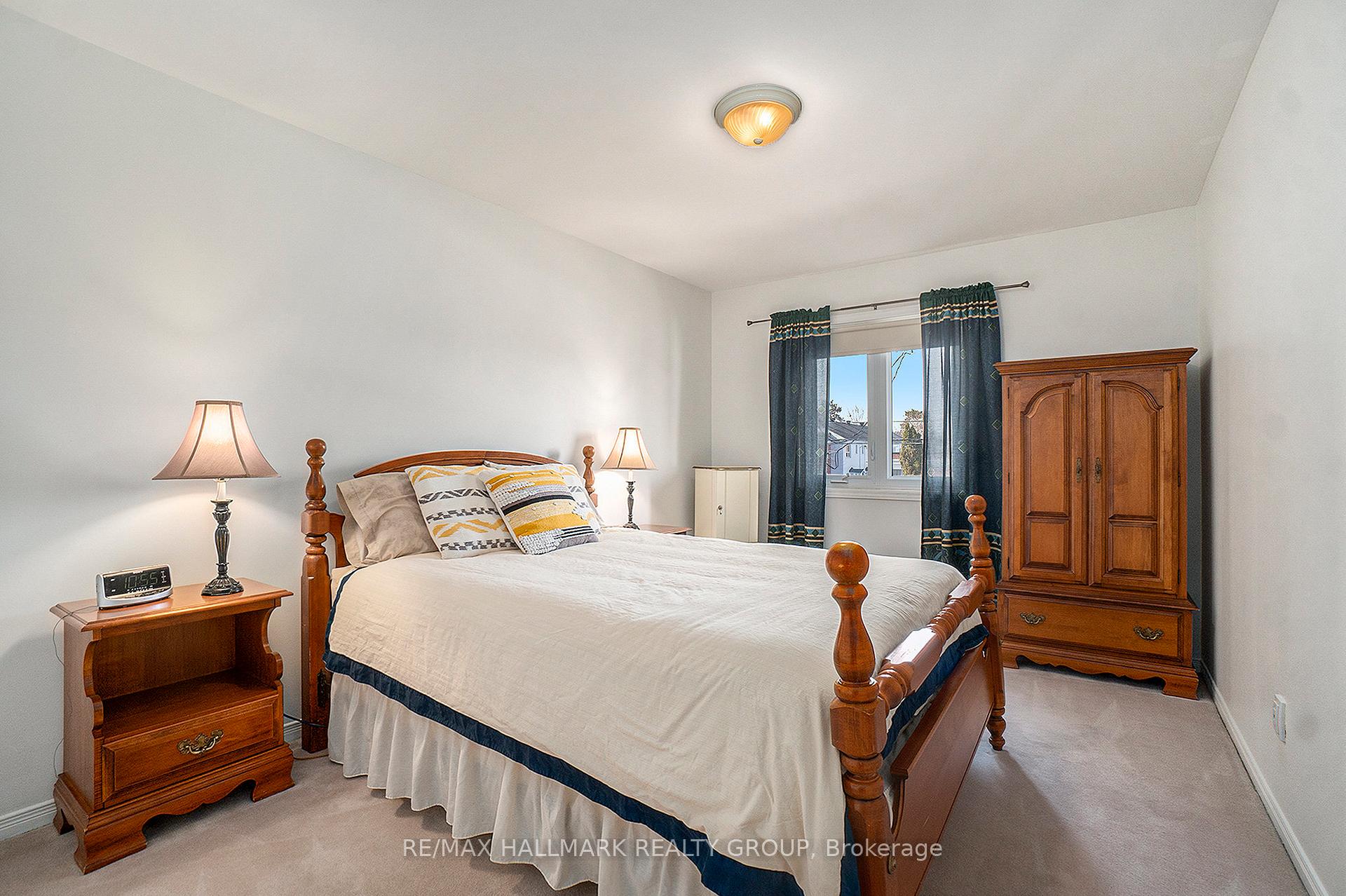 Photo 19 of 269 St Laurent Boulevard, Ottawa, Manor Park — HOMEH