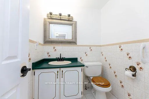Photo 11 of 17 Southview Drive, Vaughan, Concord — HOMEH