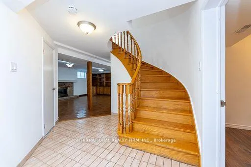 Photo 34 of 17 Southview Drive, Vaughan, Concord — HOMEH